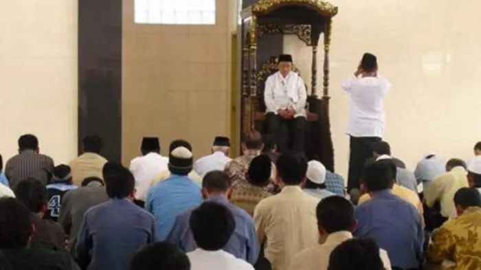 Rukun Khutbah Jumat Lengkap Beserta Arti Dan Tata Caranya