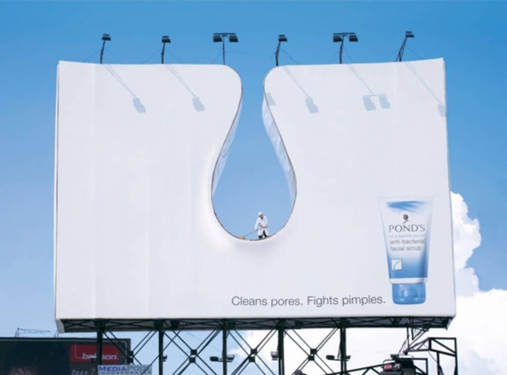 gambar reklame unik
